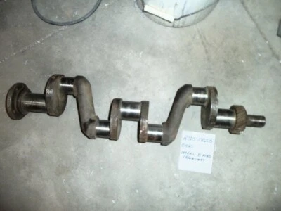 Model B Ford crankshaft and rod cores - Image 1 of 3