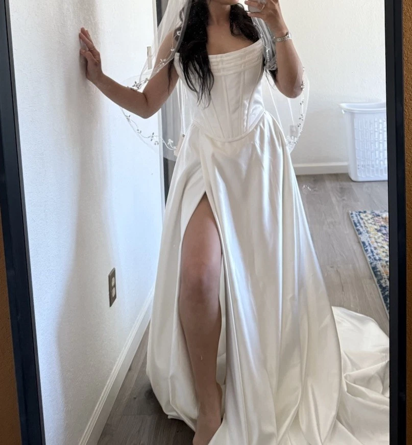 Wtoo Watters Allie Strapless Corset Satin Wedding Gown Size 6 - Image 1 of 4