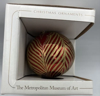 MMA METROPOLITAN MUSEUM OF ART LOUIS TIFFANY ART NOUVEAU BLOWN GLASS ORNAMENT - Image 1 of 4