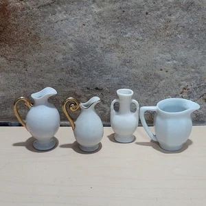Set 4 vasi brocche brocche porcellana miniatura collezione vintage - Foto 1 di 11