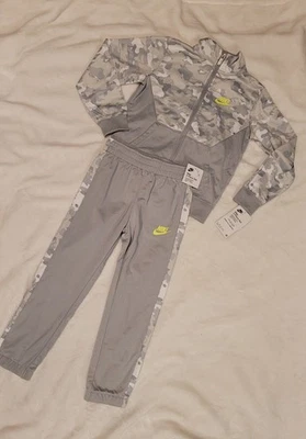 NEW Nike Boys Tracksuit 2-Piece Jacket & Joggers Set, Size 6, Gray  MSRP $48 - Image 1 of 4