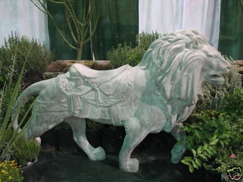 4 1/2 ft Fiberglass CAROUSEL LION outdoor garden statue - Image 1 of 2