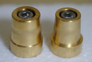 Adattatore polare batteria M8 in ottone adattatore polare rotondo M8 - Foto 1 di 1