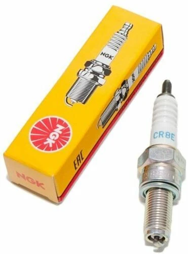 Vela NGK CR8E Ignición Para Quad Can-am DS 250 - Imagen 1 de 1