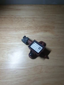 Mercedes-Benz Crasch Sensor Aktive Motorhaube A2059059119  - Bild 1 von 3