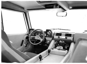 Lamborghini LM-004 7000 c1985-86 Original Factory Issued Press Photograph Dash - Picture 1 of 1