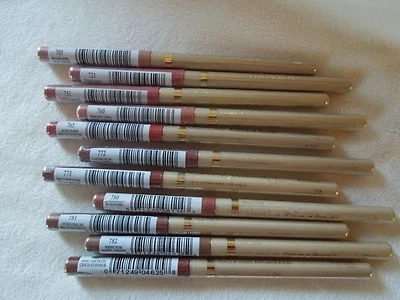 L'Oreal Colour Riche Anti-Feathering Lip Liner ~ Choose Your Shade - Image 1 of 2