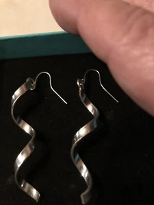 earrings for women - Picture 1 of 2