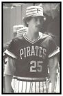 Bruce Kison (1978) Pittsburgh Pirates Vintage Baseball Postcard Rd1