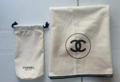 Chanel Beauty Big Logo Blanket Pouch White  Japan Customer Novelty Gift F/S - Image 1 of 4