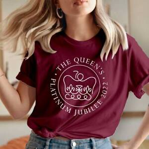Queen Elizabeth II Platinum Jubilee 2022 CELIBRATION Emblem T shirt Unisex 