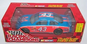 1996 RC 1:24 BOBBY HAMILTON #43 STP/Richard Petty Racing 25th Anniv '79 Red/Blue - Picture 1 of 13