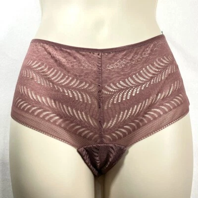 NUEVO CON ETIQUETAS Calvin Klein Para Mujer M Esculpido Encaje Hipster Ropa Interior Qf7550 Capri Rosa Foto 1 de 4