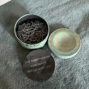 Collectible Vintage D. F. Tayler & Co Ltd Dorcas Tin of Steel Pins Sewing Pins - Picture 1 of 9