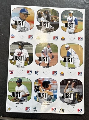 2005 Just Minors Beckett Insert 9 Sheet Felix Hernandez Dioner Navarro - Image 1 of 2