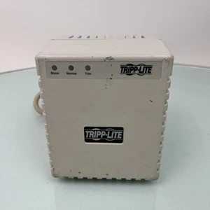 Tripp Lite LS606M 6 Outlet 600W Voltage Regulator Line Conditioner AVR Surge Fit - Afbeelding 1 van 8
