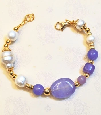 Pulsera artesanal asimétrica de perlas barrocas de jade lavanda genuina en forma libre Foto 1 de 4