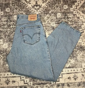 Mens Vintage Levis 560 Comfort Fit Tapered Light Wash Jeans Size 33x30 - Picture 1 of 6