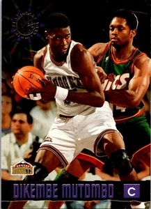 1995-96 Stadium Club Members Only 50 #6 Dikembe Mutombo - Picture 1 of 2