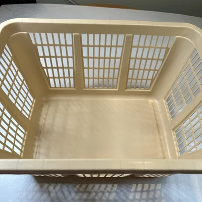 Vtg Rubbermaid Laundry Basket 2965 Almond Hamper Rectangular Plastic - Image 1 of 4