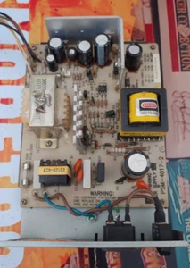 Commodore 128 D adaptador de corriente interno / fuente de alimentación interna working 260524 - Imagen 1 de 4