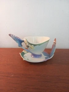 FRANZ Porzellan Schmetterling & Narzisse Tasse und Untertasse - Bild 1 von 21