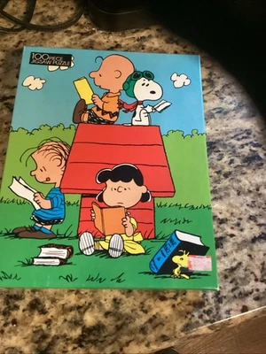 Rompecabezas Snoopy and Friends 100 Piezas Dorado 11 1/2" x 15" Sellado Nuevo Foto 1 de 2