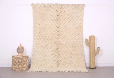 Alfombra de lana Beni Ourain bereber marroquí hecha a mano personalizada alfombra de área alfombra de diseño Foto 1 de 4