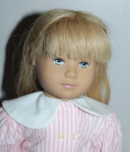 Muñeca Vinilo Alemana SIGIKID De Colección CABELLO LARGO RUBIO Ojos Azules LOTE HH - Imagen 1 de 5
