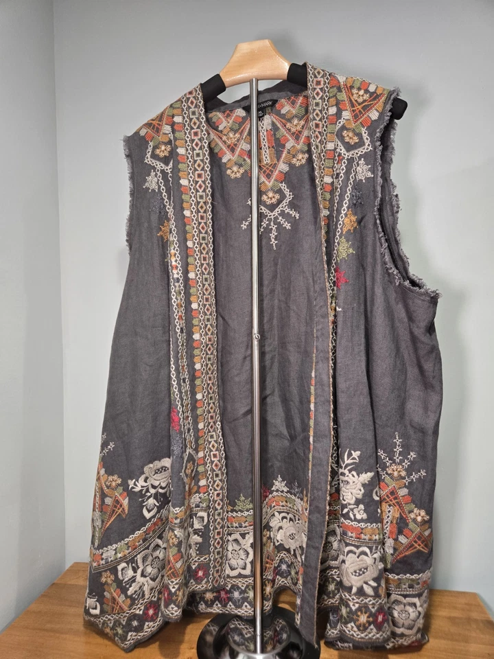 Chaleco John Mark Lino Bordado Frente Abierto Varios Bordados Coloridos XL Boho Foto 1 de 4