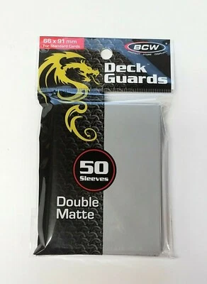 BCW 50 Cuentas Deck Protector Tarjeta Fundas DOBLE GRIS MATE NUEVO EN PAQUETE Foto 1 de 2