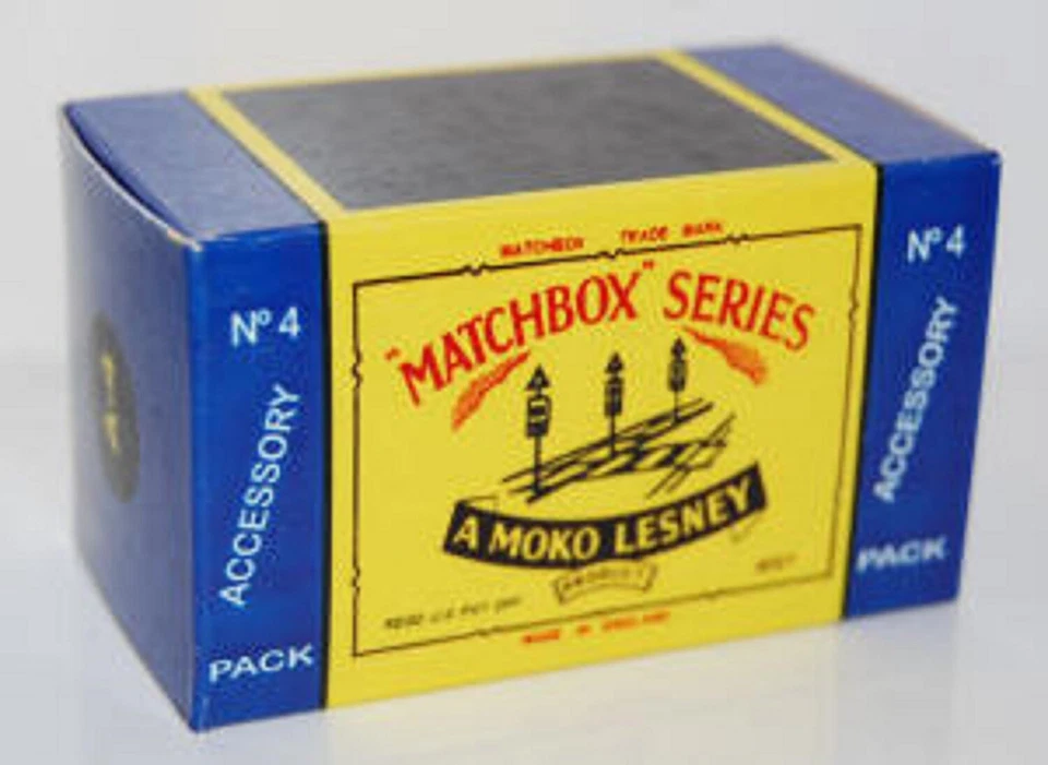 Matchbox Lesney No  A-4 ROAD SIGNS empty Repro Box - Image 1 of 1