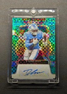 D'ANDRE SWIFT Auto 2022 Select Green Power Prizm SSP /5 - Picture 1 of 7