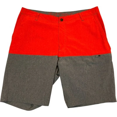 Шорты-бермуды мужские Red Camel размер 34 красные и серые цветной блок с карманами на молнии - Изображение 1 из 4