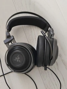 Auriculares inalámbricos para juegos Razer Nari Ultimate USB con háptica, ¡RARA VEZ USADOS!! - Imagen 1 de 6