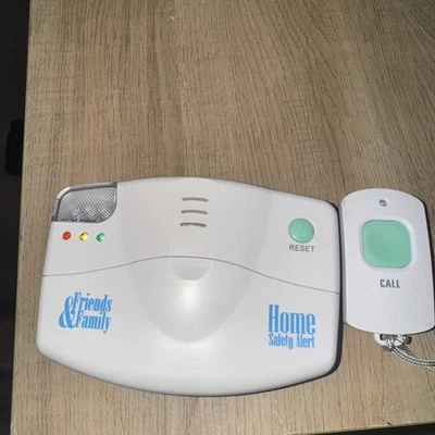 FRIENDS AND FAMILY HOME SAFETY ALERT WIRELESS PENDANT CALL ALARM - Image 1 of 4