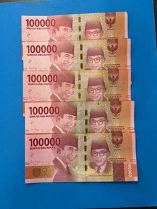 INDONESIAN RUPIAH 100,000 x 5 = 1/5 MILLION genuine - Picture 1 of 2