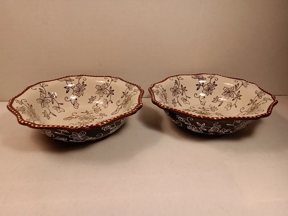 2 cuencos de sopa/cereal con volantes de encaje floral negro Temptations By Tara de 7,5" de diámetro  Foto 1 de 4