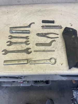 1973 honda cb350f четыре оригинальных набора инструментов - Изображение 1 из 2