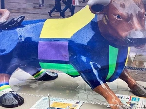 Birmingham Bull - Trail “PAINT YOUR OWN” 3D recuerdo con base - Imagen 1 de 9