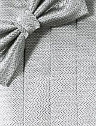 Conjunto de gravata borboleta e espinha de peixe - Imagem 1 de 1