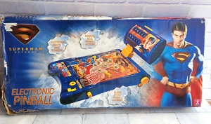 Máquina electrónica de pinball Superman Returns personaje raro 2006 - nuevo en caja - Imagen 1 de 9