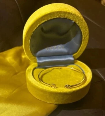 Gucci 18ct Gold Bangle Bracelet  - Image 1 of 4