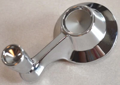 Manivela de ventana de ventilación interior Ford Galaxie y Mercury 1963-1964 Foto 1 de 4