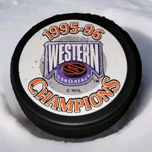 1995-96 VINTAGE PUCK COLORADO AVALANCHE WESTERN CONFERENCE CHAMPIONS NHL - Bild 1 von 10