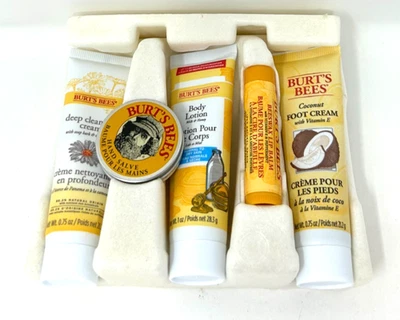 Essential Burt's Bees Kit (5 Pcs) - Image 1 of 2