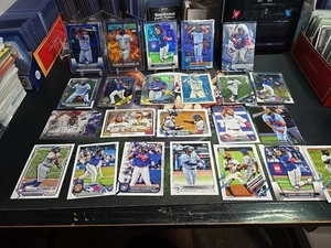 Lote de 23 cartas Vladimir Guerrero Jr Topps cromadas estrellas de acción verde 20/99 zafiro - Imagen 1 de 12