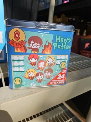 Mini tarjetas y pegatinas de San Valentín con caja de hojalata Hallmark Harry Potter Foto 1 de 3