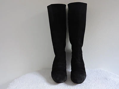 BOTAS DONNA KARAN VINTAGE NEGRAS GAMUZA PUNTA PUNTIAGUDA MEDIA PANTORRILLA TACÓN CREMALLERA TALLA 6.5 Foto 1 de 4