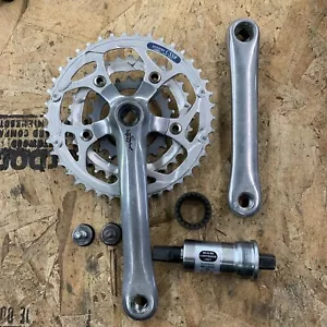 Sugino Impel Triple MTB crankset 175mm w/ Shimano Bottom Bracket VGC - Picture 1 of 9